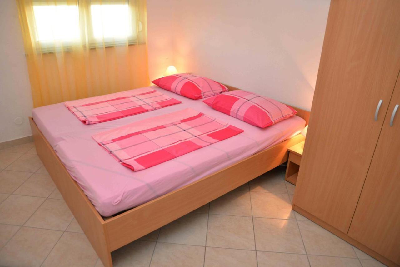 Apartments Katarina Водице Екстериор снимка